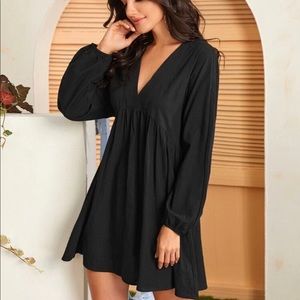 Shein V-neck lantern sleeve black smock dress
